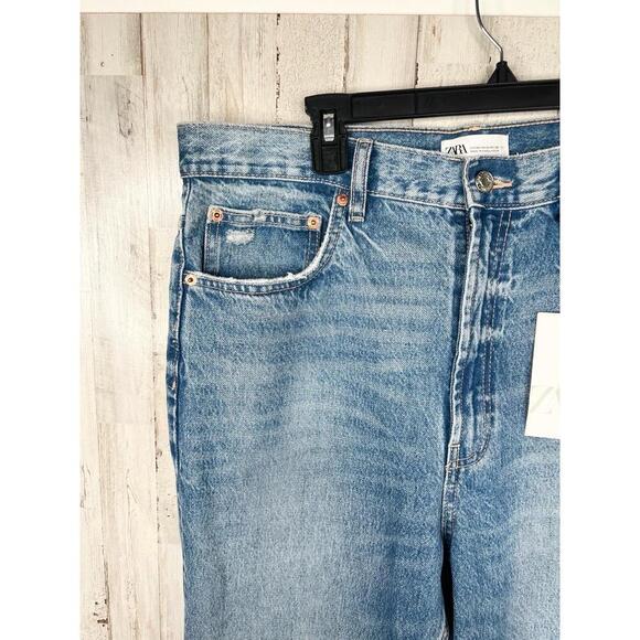 Zara Medium Light Wash Zip Fly Five Pocket Straight Leg Jeans EU 46 USA 14 - Picture 3 of 13